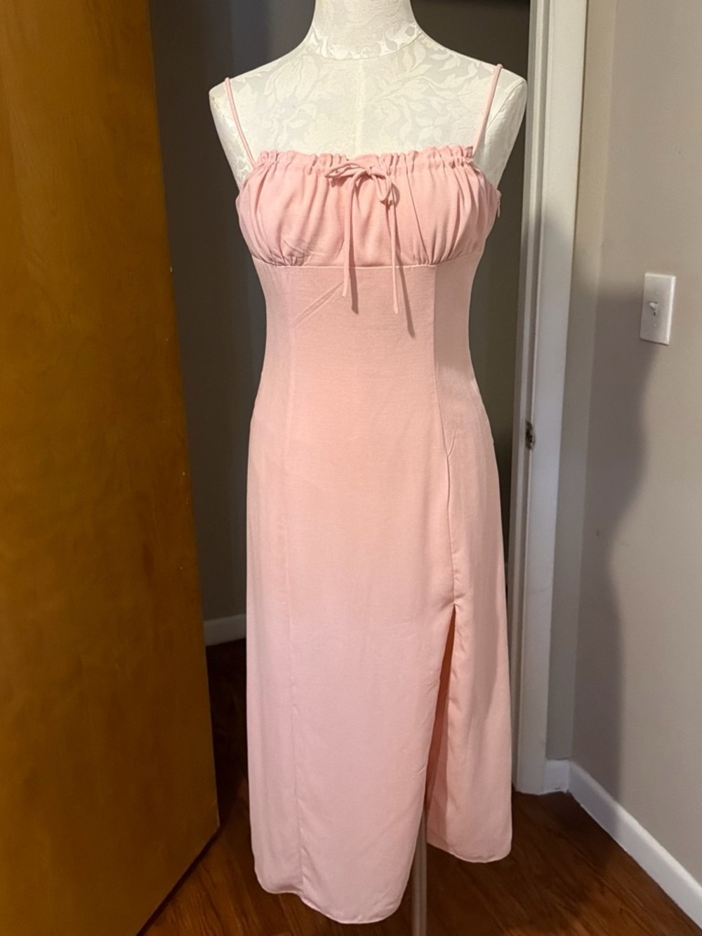 Sleeveless Pink Midi Dress with Front Slit
